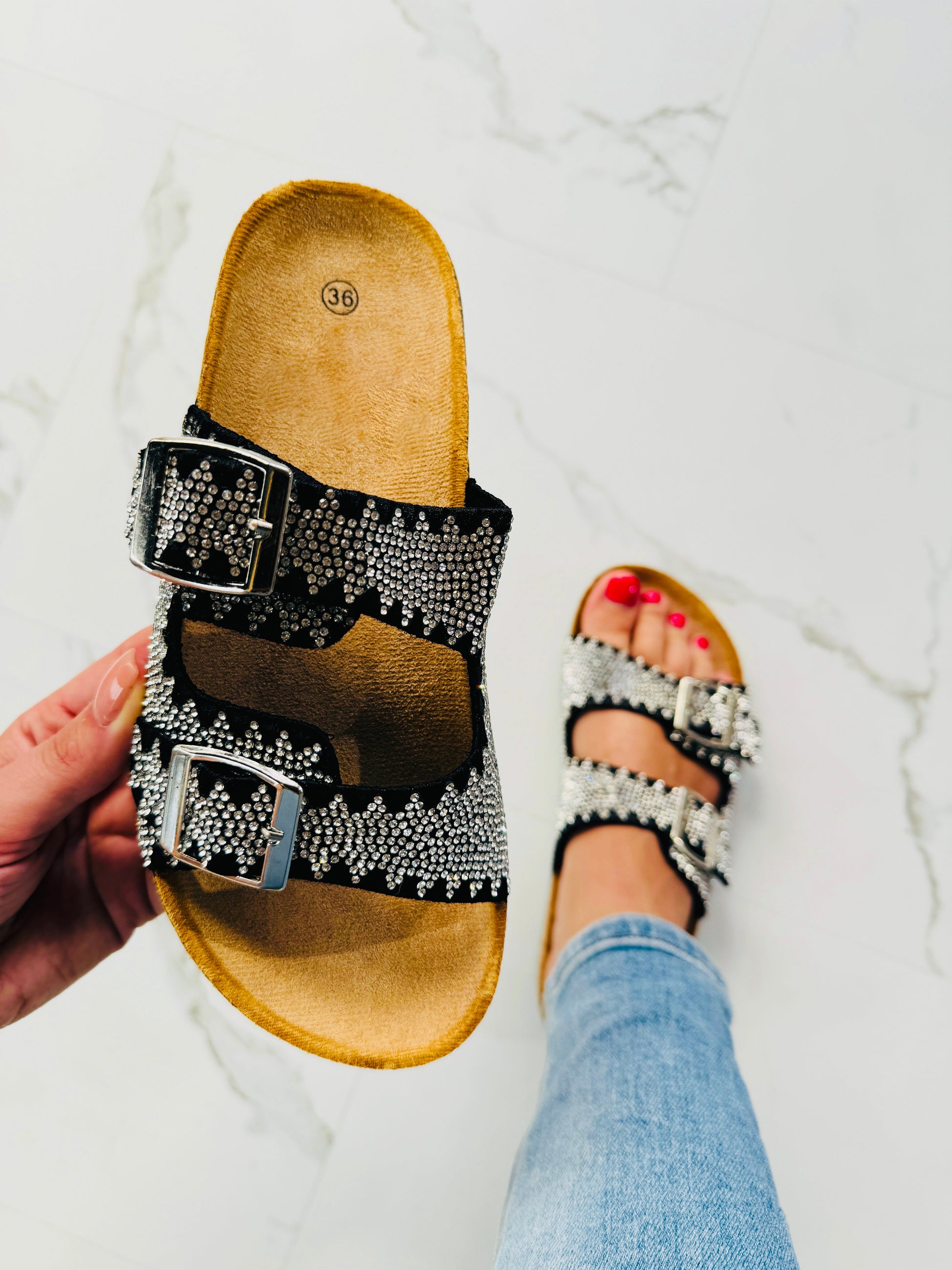 249 Black Slipper