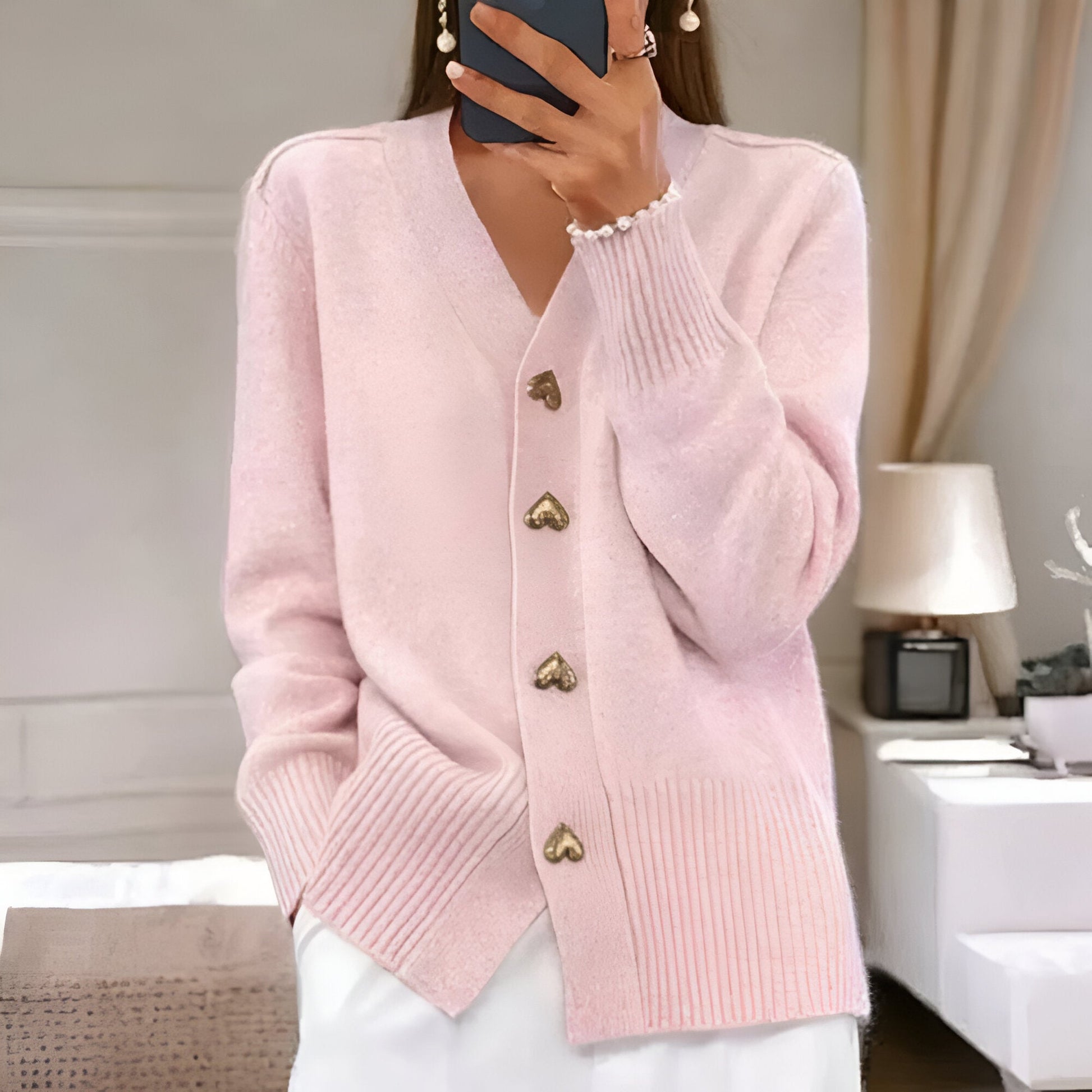 Ciara™ | Elegante cardigan met hartvormige knopen