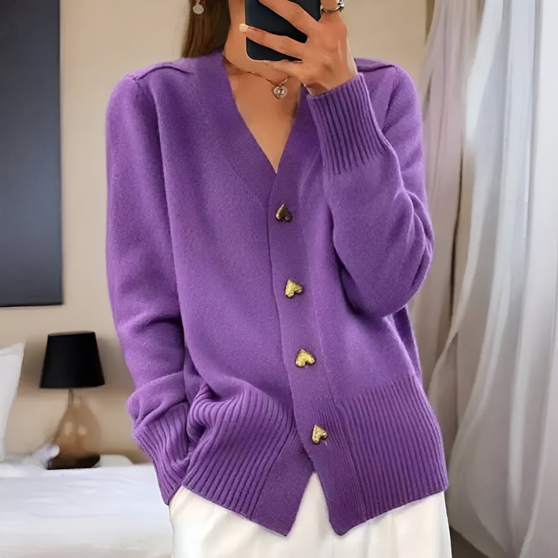 Ciara™ | Elegante cardigan met hartvormige knopen