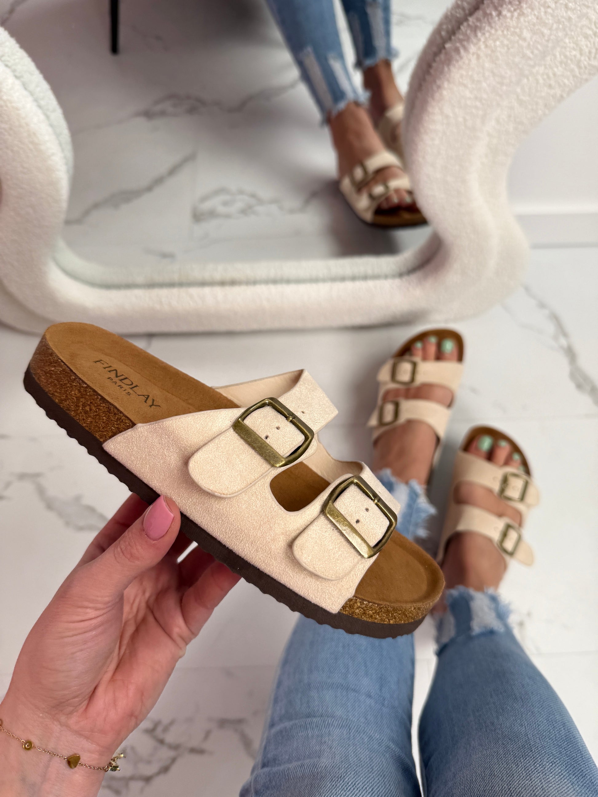 Saar Beige Slipper