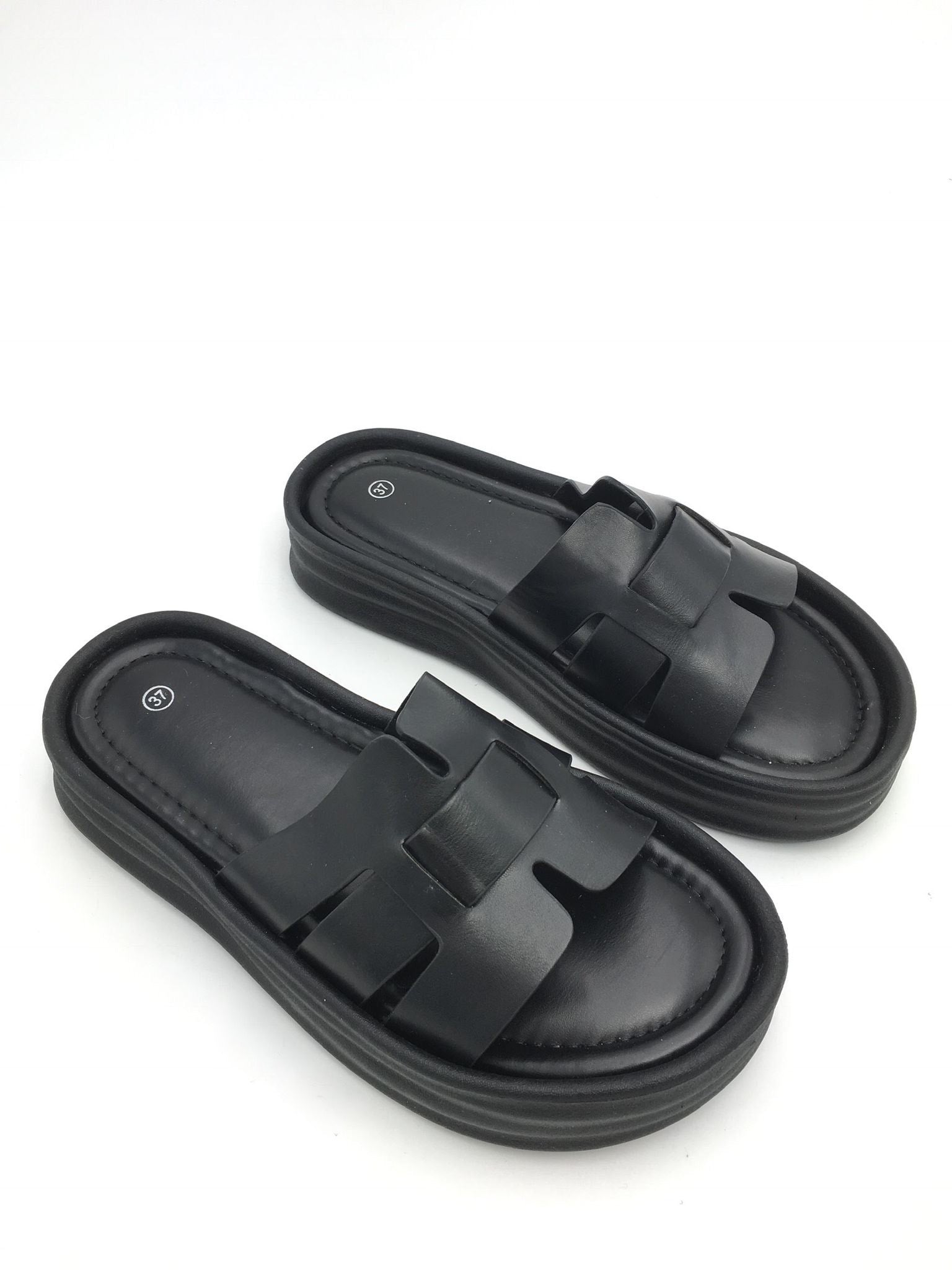 Ines Black Slipper
