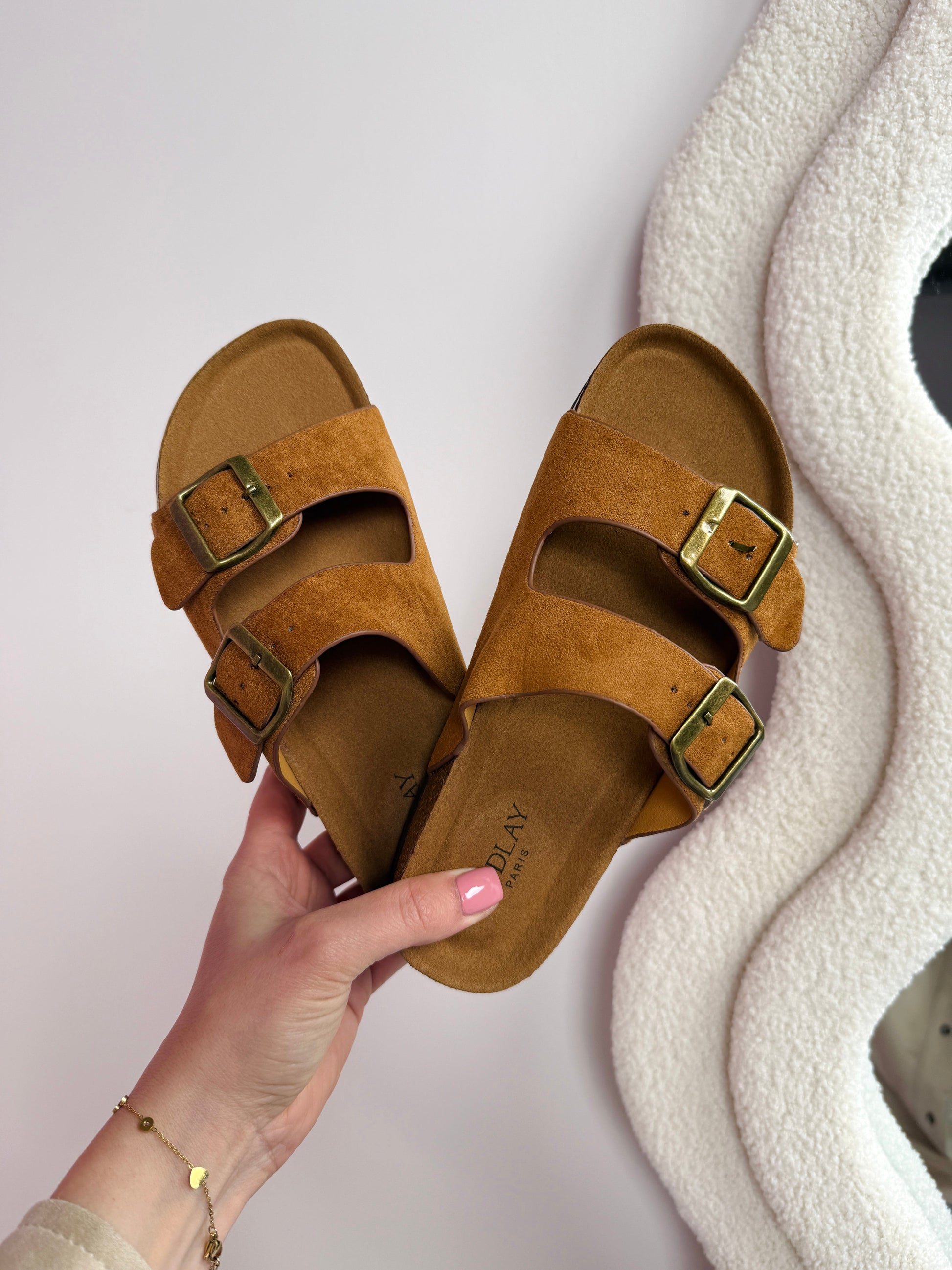 Saar Camel Slipper