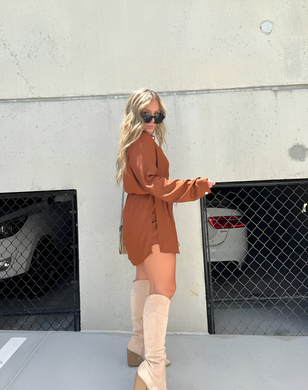 NOVERA™ | Trendy satijnen romperjurk