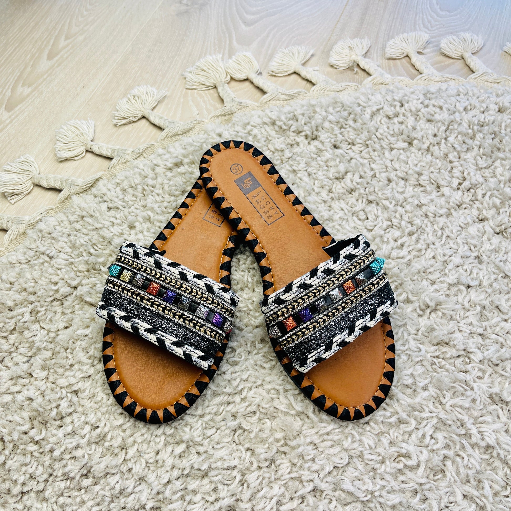 Hawai Black Slipper