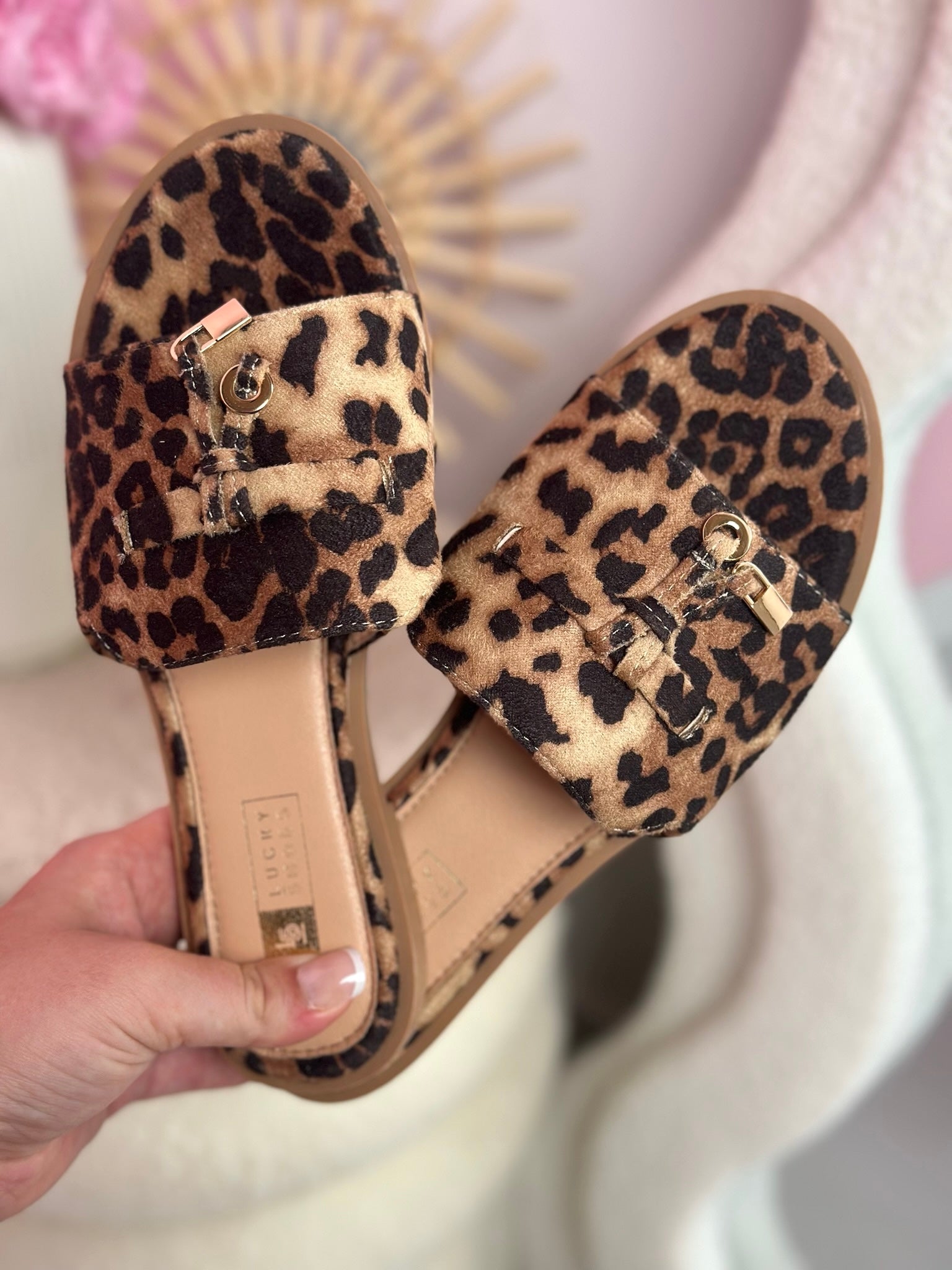 Bliss Leo Slides