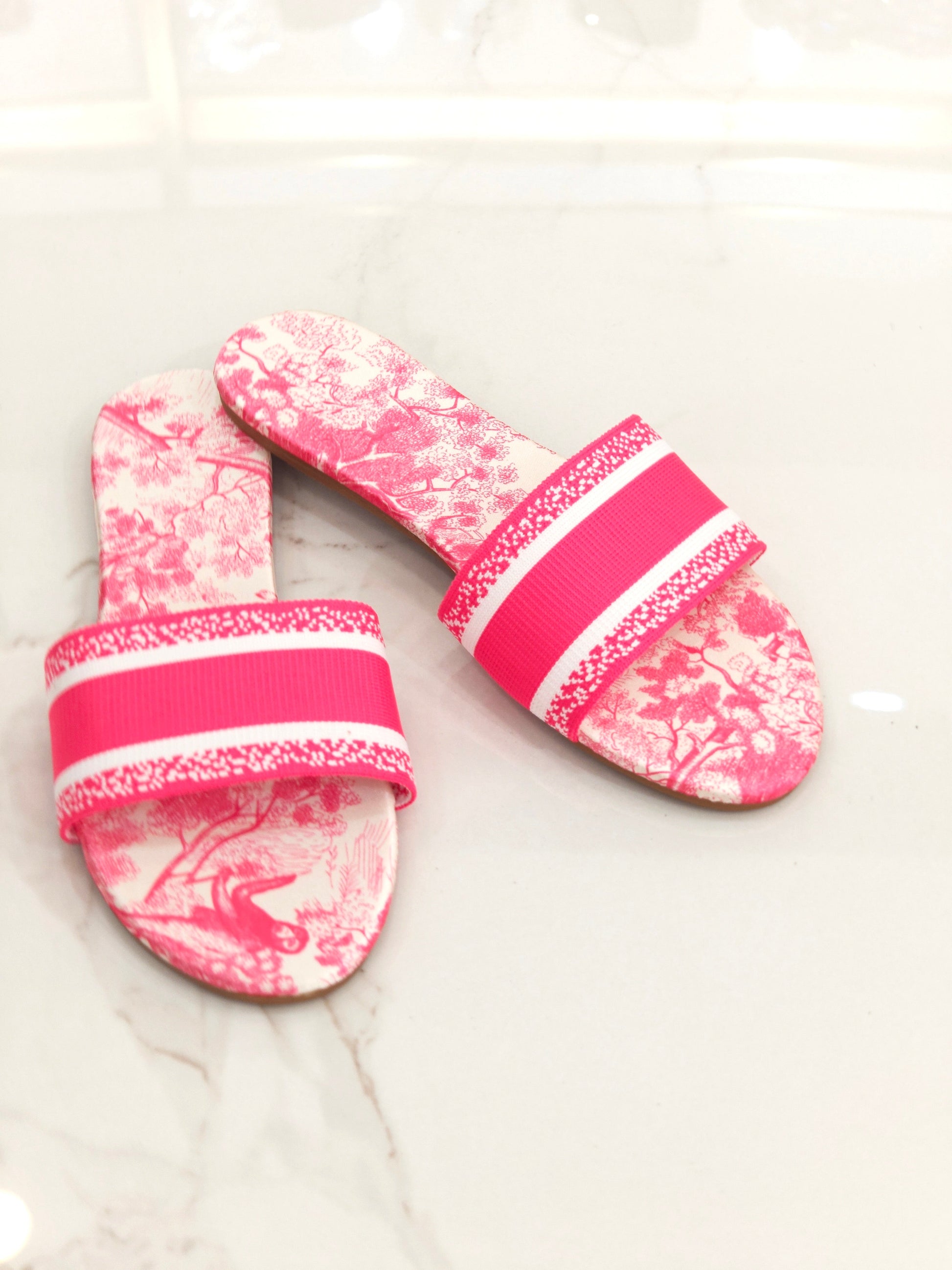 Sienna Fuchsia Slides