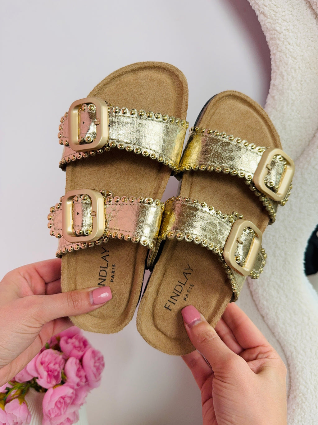 Karolien Gold Slippers