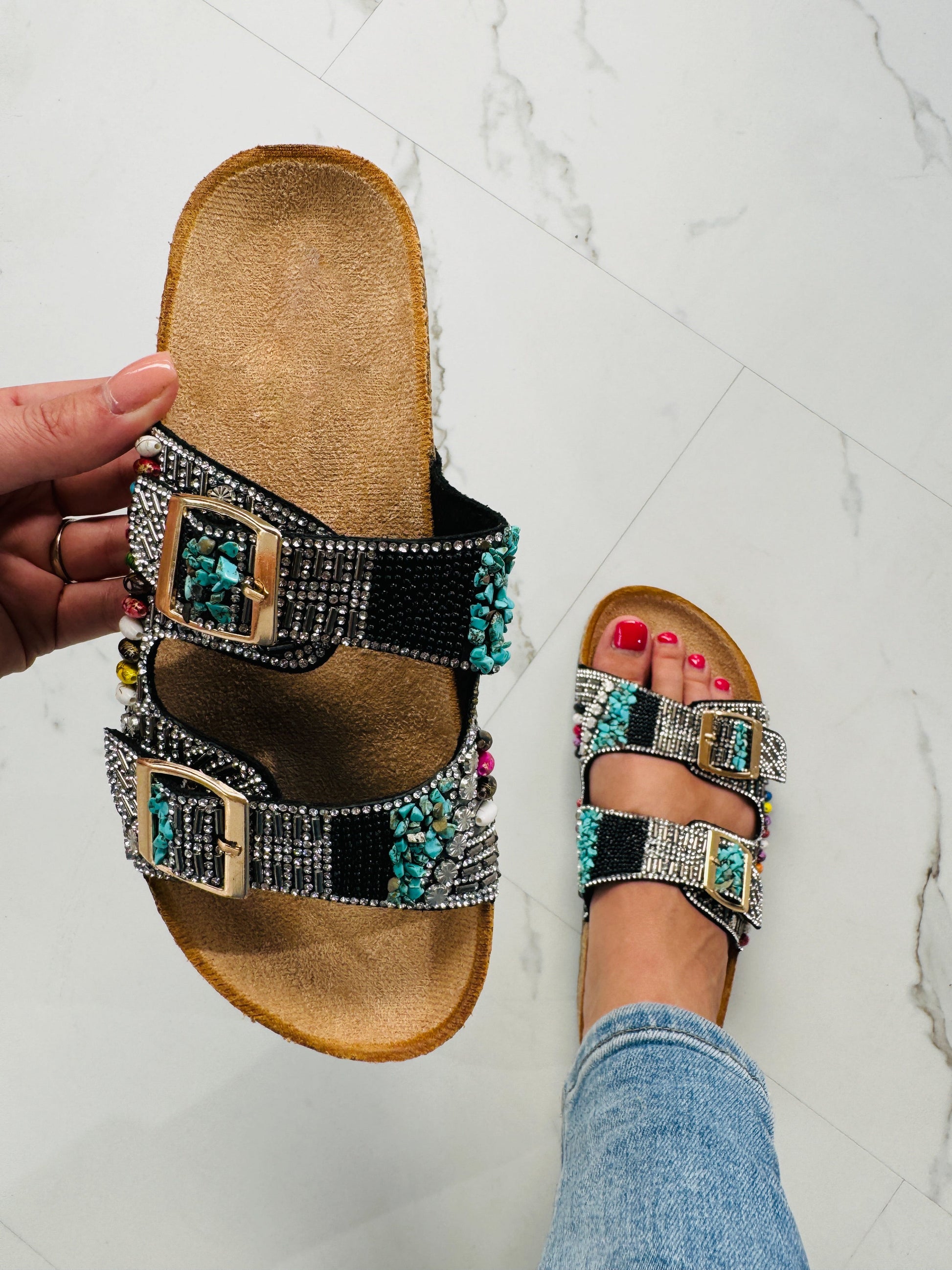 Joany Black Slipper