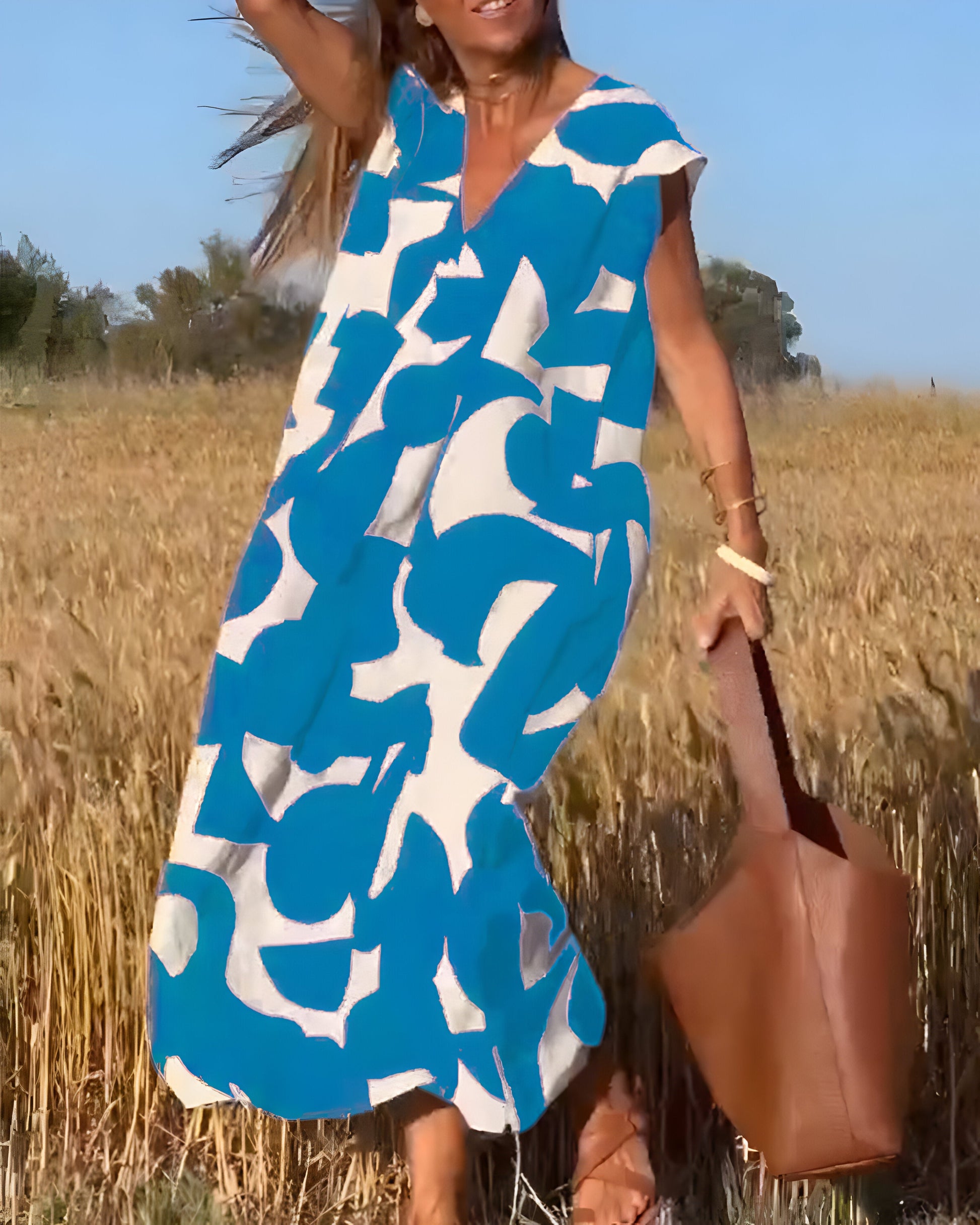 NOVERA™ | Jurk met print en V-hals